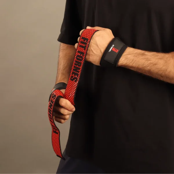 Par de straps o correas de levantamiento Fit Fornes en color rojo con textura hexagonal antideslizante para gimnasio.